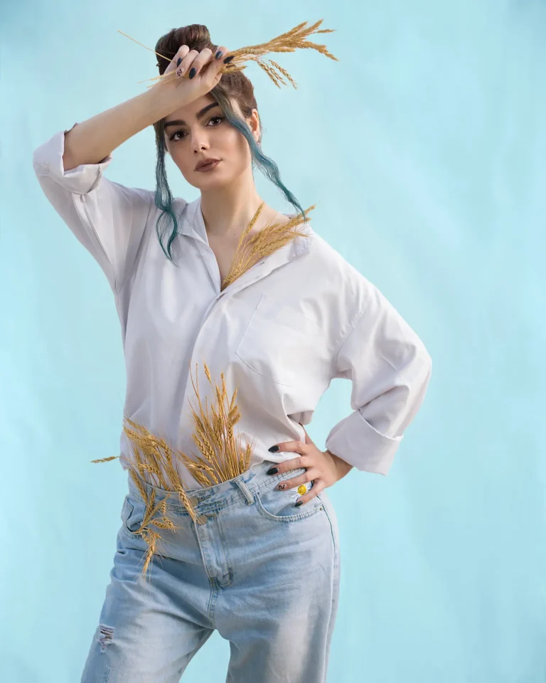 Portrait fashion photography — Fashion & Beauty editorial by Amir for VOUS Magazine
