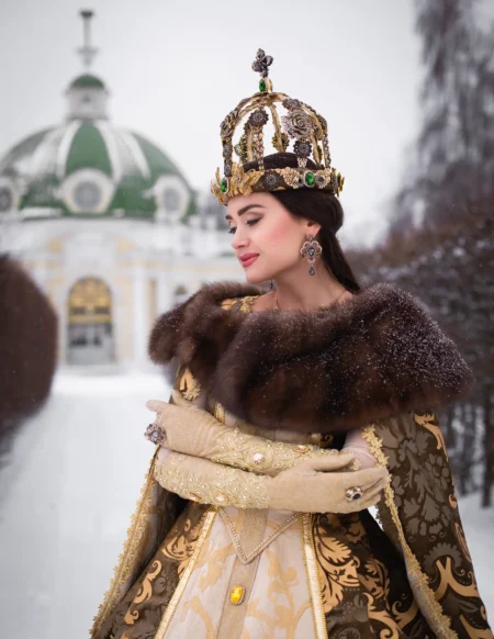 Royal person — Fashion & Beauty editorial by Vishleva Alexandra for VOUS Magazine