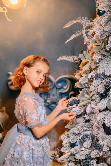 Winter fairy tale — Teen editorial for VOUS Magazine