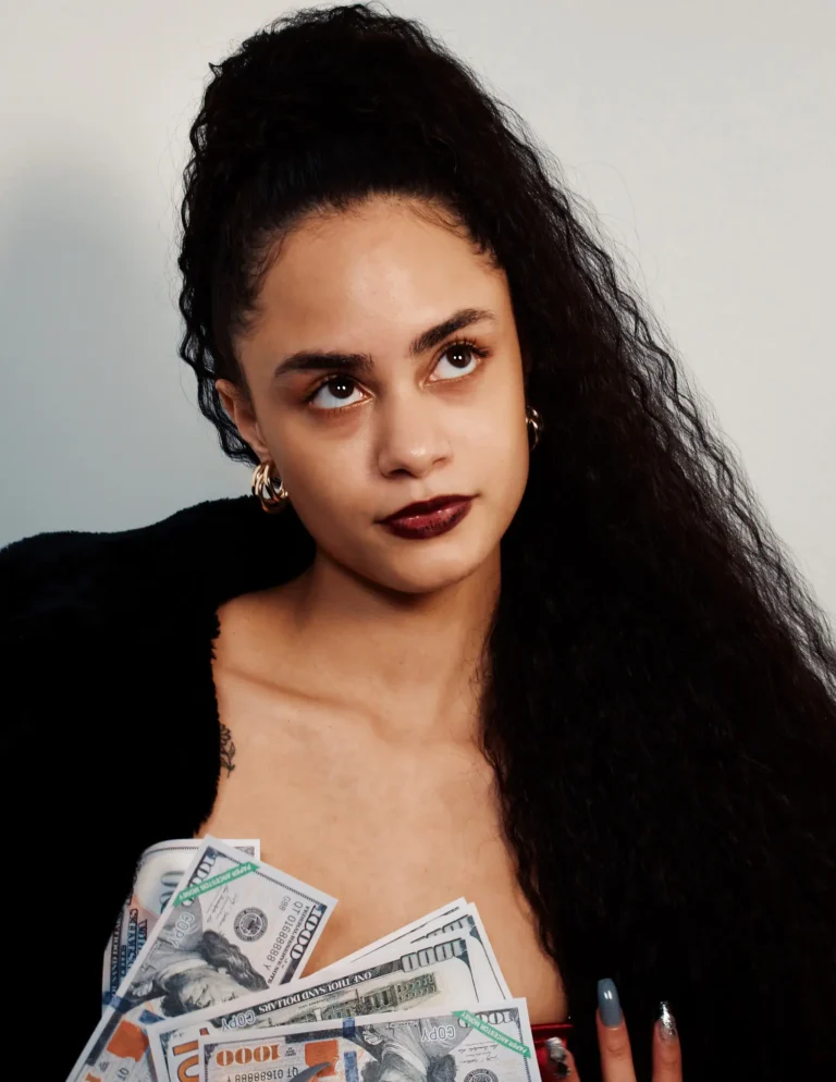 Blunt Money — Fashion & Beauty editorial by Vincent Miller for VOUS Magazine