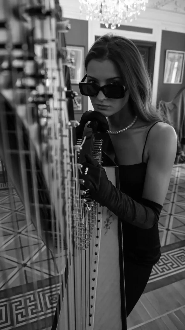 Ksyusha — Fashion & Beauty editorial by Kirill Barsukov for VOUS Magazine