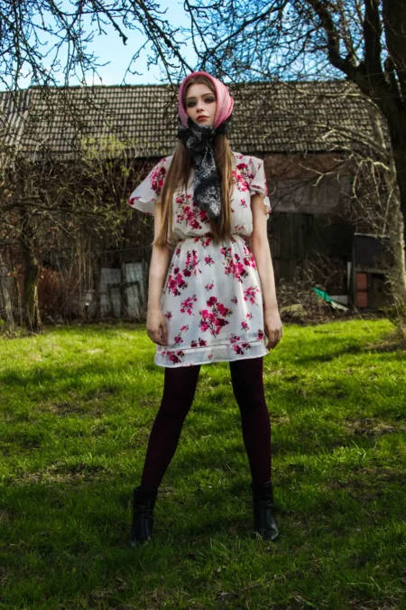 La Pureté — Fashion editorial by Julia Gos for VOUS Magazine