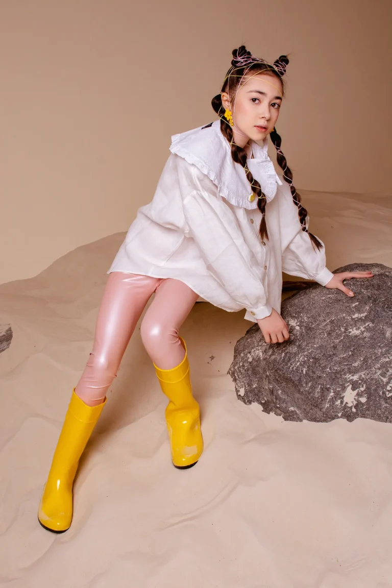 LIMON de POMPON — VOUS Magazine · The February Teen Edition · Vol.1 · 2022