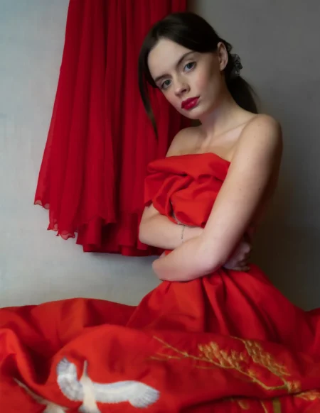 ReD — Fashion & Beauty editorial by Vladislav Shapovalov for VOUS Magazine