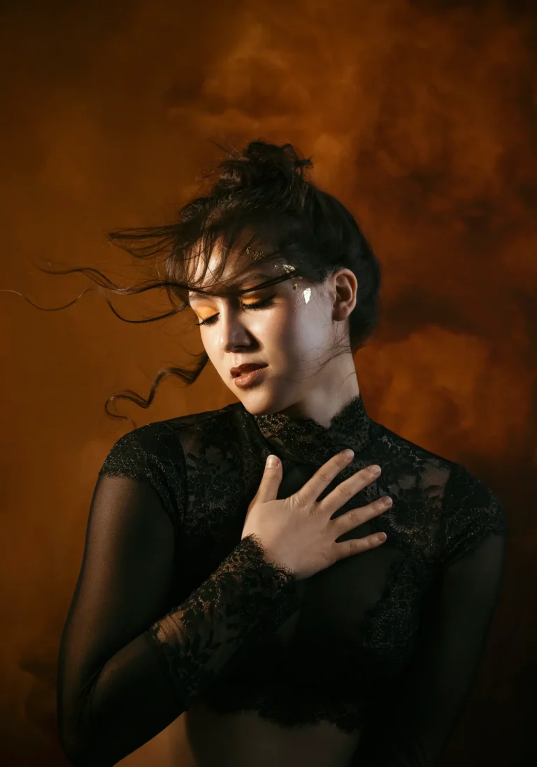 Desert Storm — Fashion & Beauty editorial by Lia Konrad for VOUS Magazine