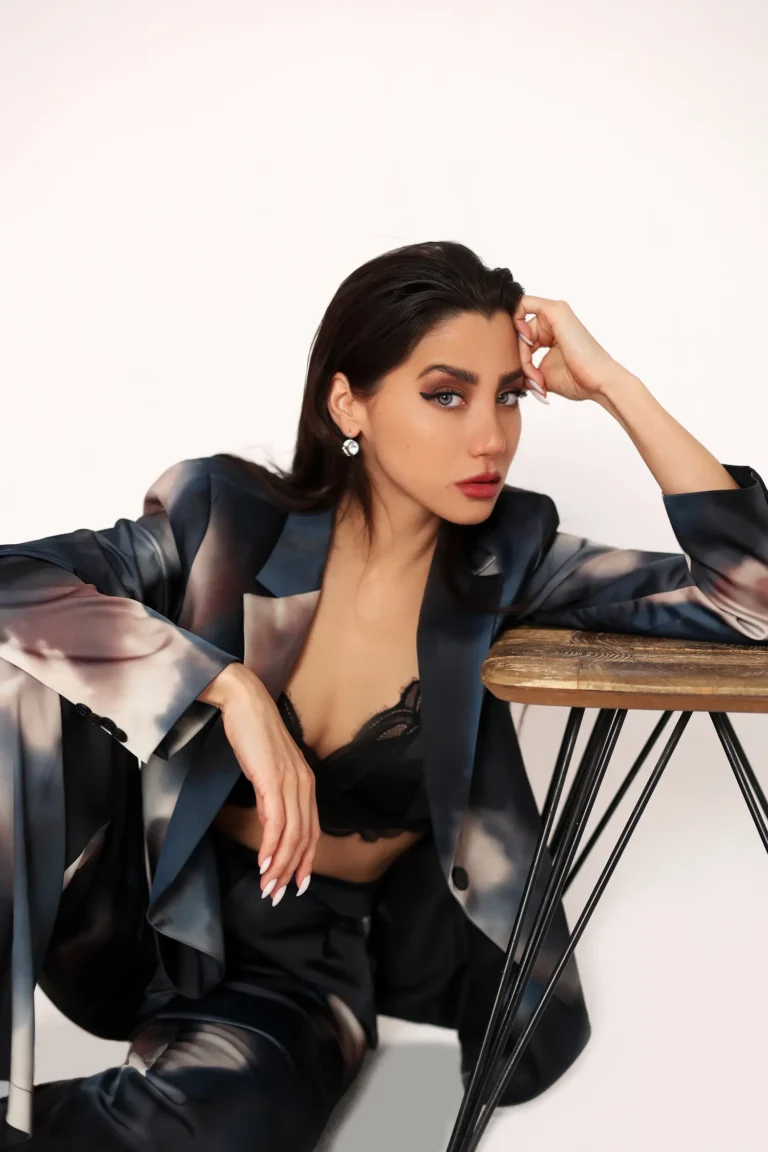 In my eyes you can read anything — Fashion & Beauty editorial by Kate Kot for VOUS Magazine