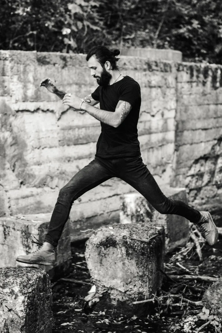 MAN'S WORLD — VOUS Magazine · The Man Edition · Vol.3 · March 2022