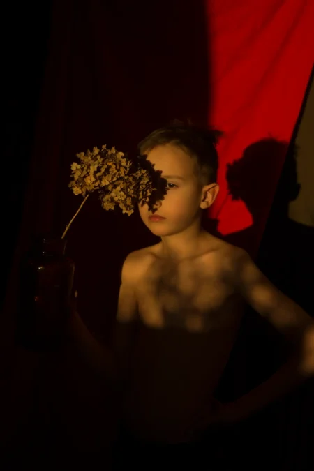 Sunset time — Teen editorial by Yulia Kofan Kurgan for VOUS Magazine
