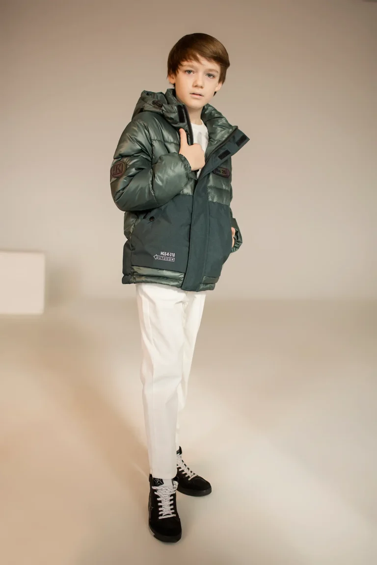 Casual Spring — VOUS Magazine · The April Teen Edition · Vol.4 · 2022