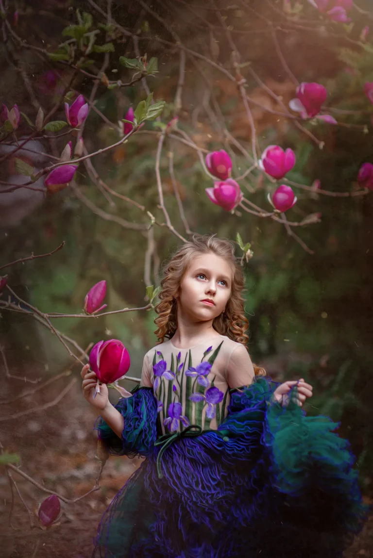 Amazing Flowers — Teen editorial by Олеся Сергеева for VOUS Magazine