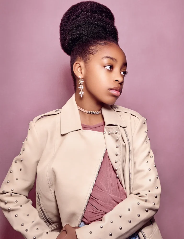 Athena — Teen editorial for VOUS Magazine