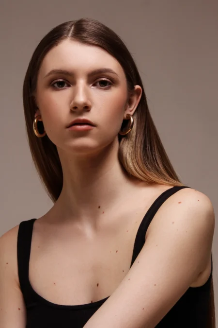 Kristina — Fashion & Beauty editorial by Vlad Sadovnichiy for VOUS Magazine