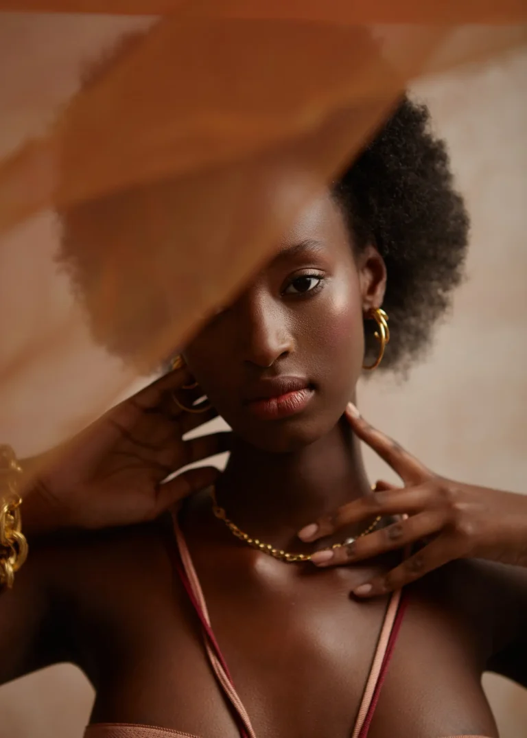 Silent Melody — Fashion & Beauty editorial by Dani L Baker for VOUS Magazine