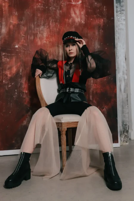 War and peace — Fashion & Beauty editorial by Ekaterina Ilina for VOUS Magazine