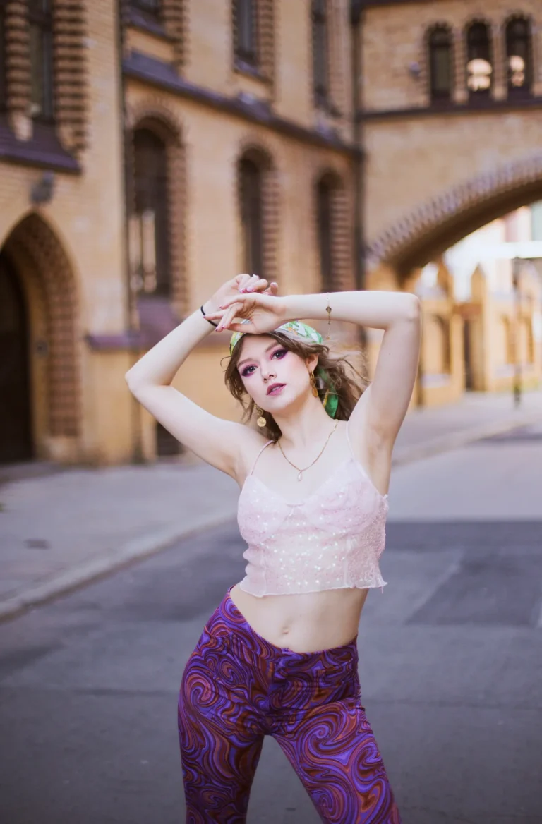 Aero Street — Fashion & Beauty editorial by Magdalena Krawczyk for VOUS Magazine