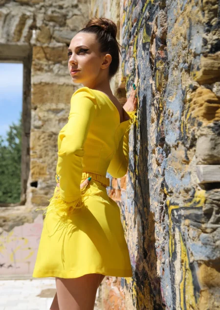 The art of self-expression — Fashion & Beauty editorial by Jane Revina for VOUS Magazine