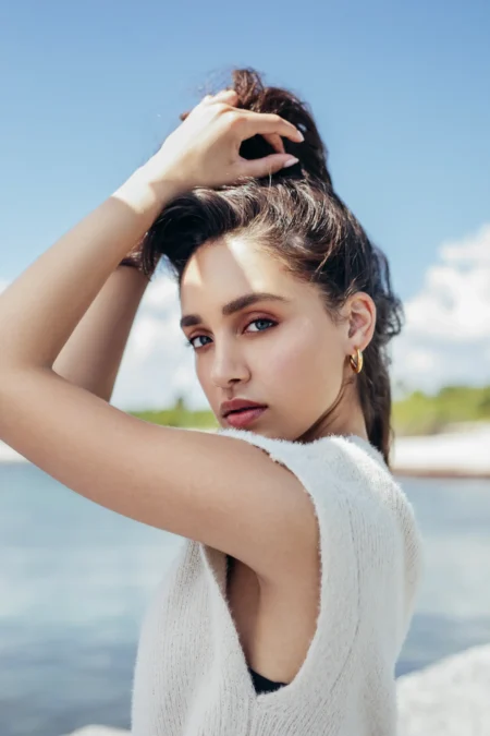 Verao Tropical — Fashion & Beauty editorial by Gaby Ojeda for VOUS Magazine