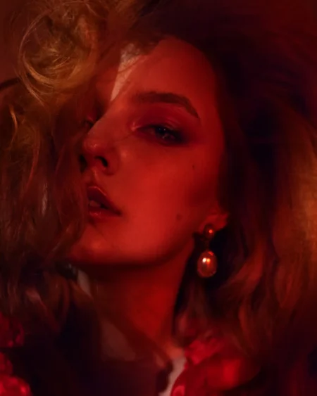 Flaming Heart — Fashion & Beauty editorial by Александра Маркварт for VOUS Magazine