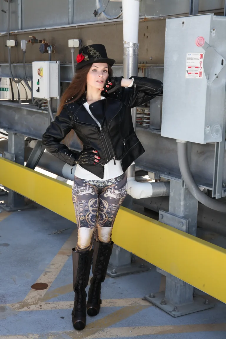 Marina is posing in Boston — VOUS Magazine · The July Fashion & Beauty Edition · Vol.11 · 2022