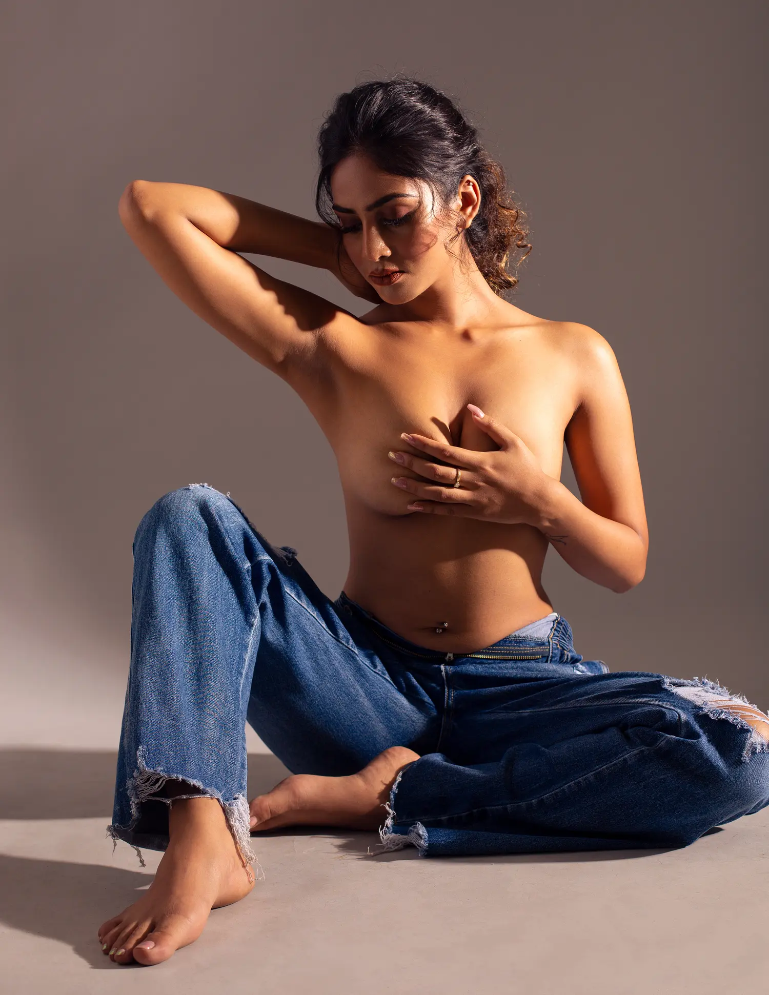 An afternoon — Fashion & Beauty editorial by Arghya Deb for VOUS Magazine