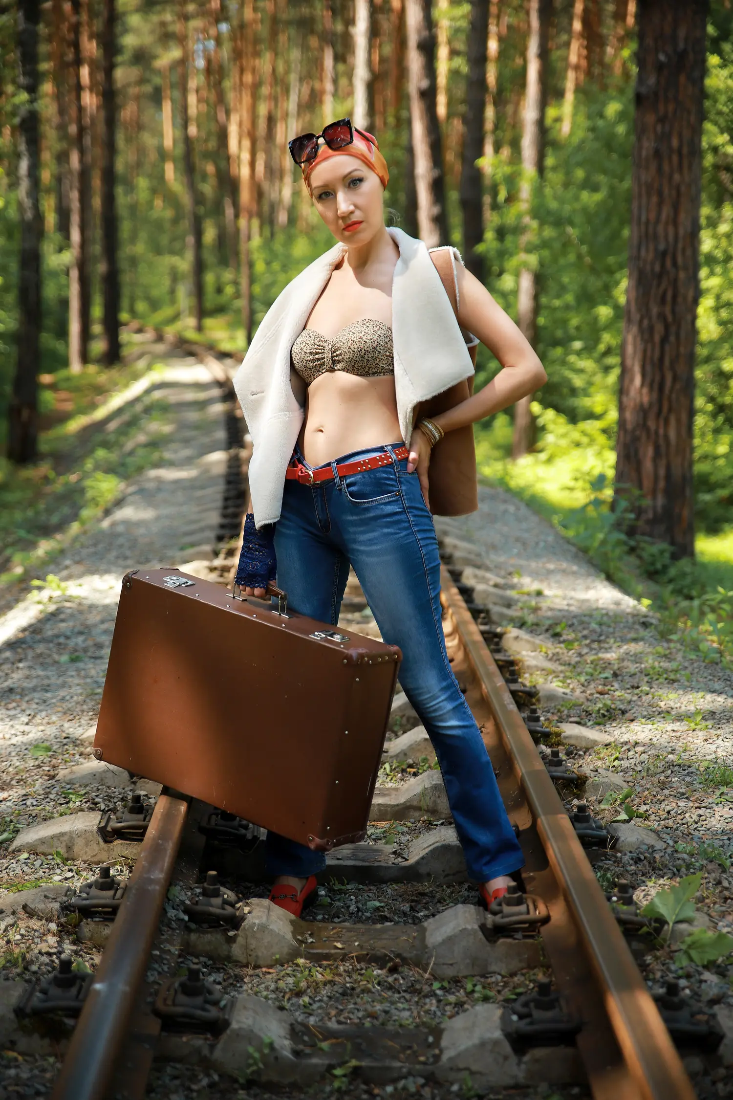 Ending station — Fashion & Beauty editorial by Александр Куцепалов for VOUS Magazine