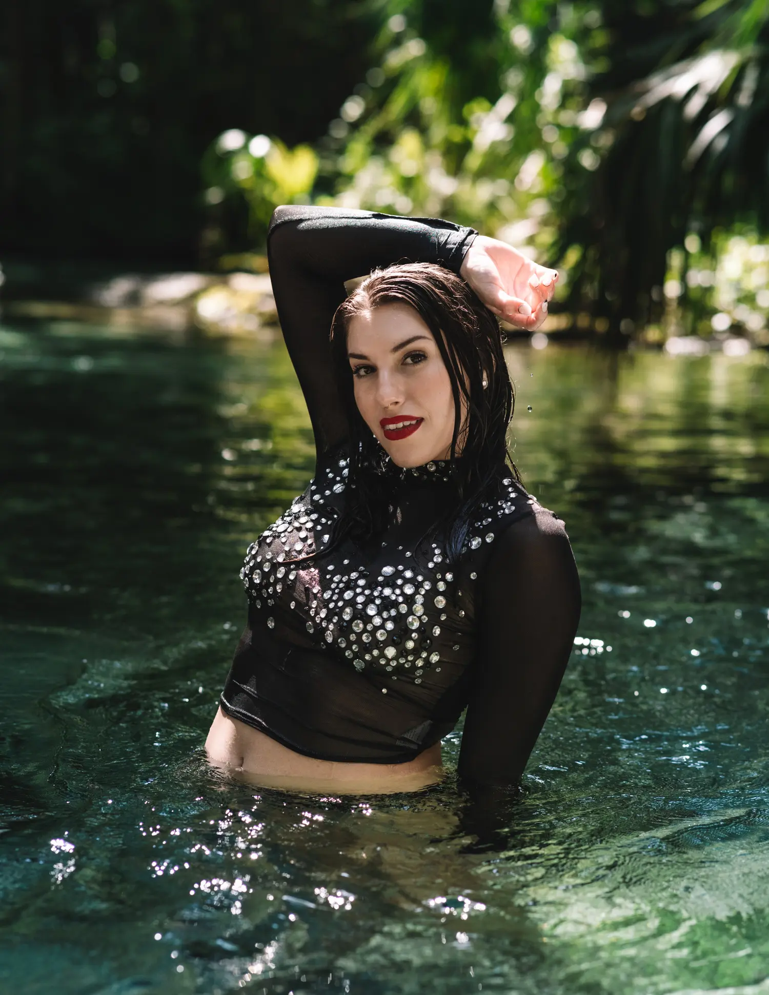 Glisten — Fashion & Beauty editorial by Natasha Cocco for VOUS Magazine
