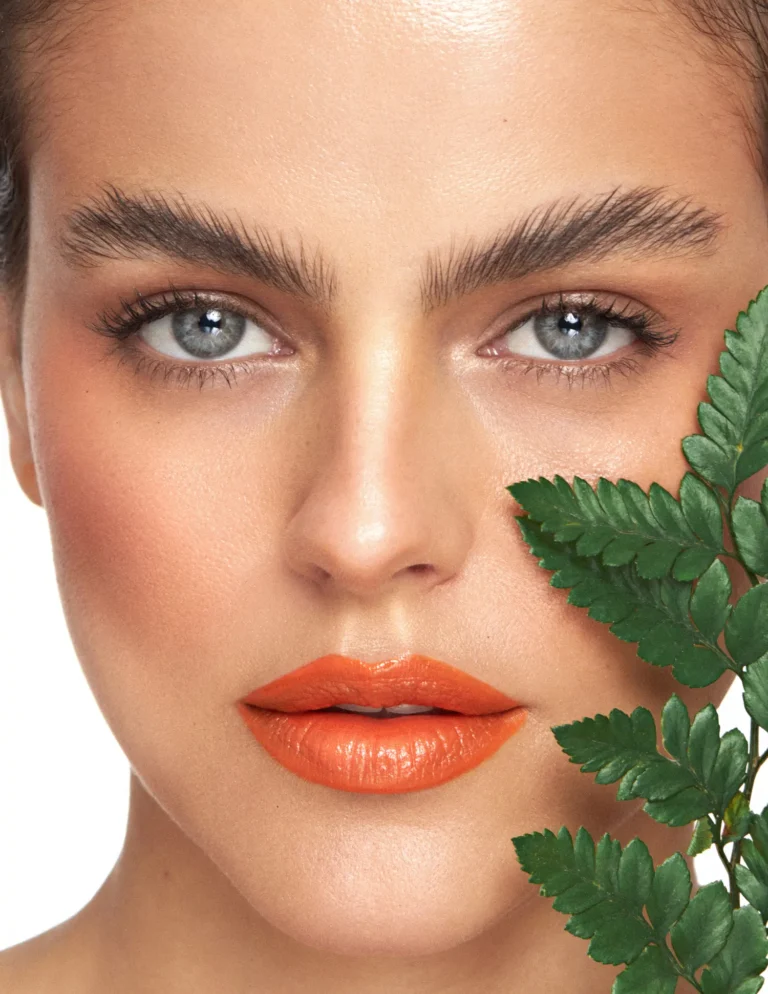 Natural Beauty — Fashion & Beauty editorial by Igor Mendez for VOUS Magazine