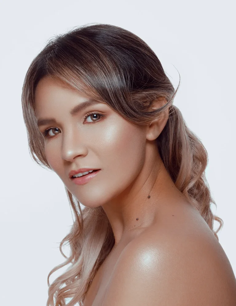 Simply Beauty — Fashion & Beauty editorial by Chanitox Castillo Espinosa for VOUS Magazine