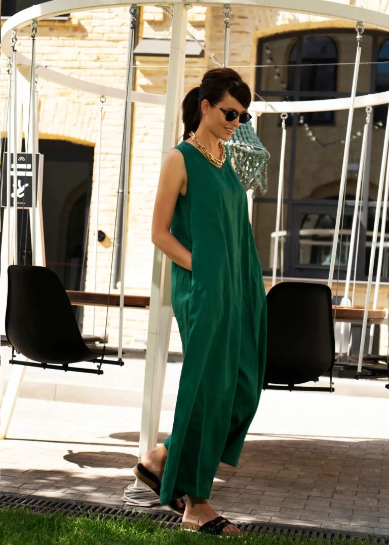 Street my KIEV — VOUS Magazine · The August Fashion & Beauty Edition · Vol.6 · 2022