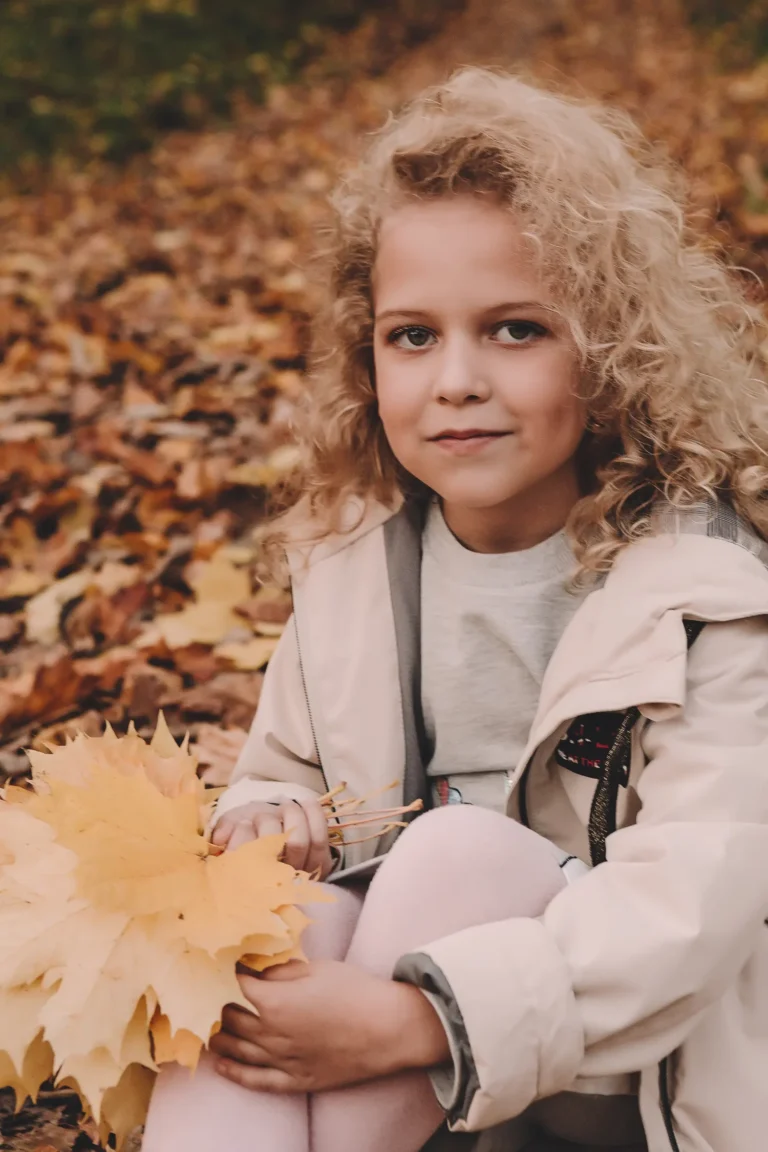 Autumn day — VOUS Magazine · The September Teen Edition · Vol.6 · 2022