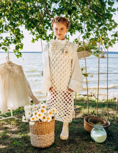 PROVANC: Magical Anastasia — Teen editorial by Slepnova Anastasiya for VOUS Magazine