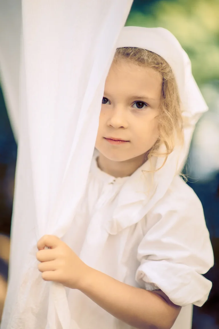 Vintage laundresses — VOUS Magazine · The September Teen Edition · Vol.1 · 2022