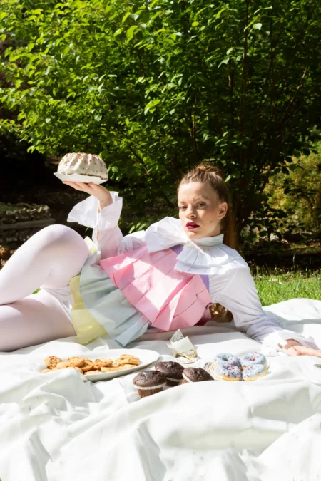 Wonderland — Fashion & Beauty editorial by Alba Rodríguez Romero for VOUS Magazine