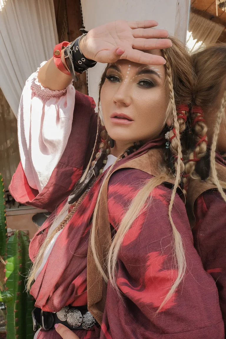 BohoBoho 90210 — VOUS Magazine · The October Fashion & Beauty Edition · Vol.2 · 2022