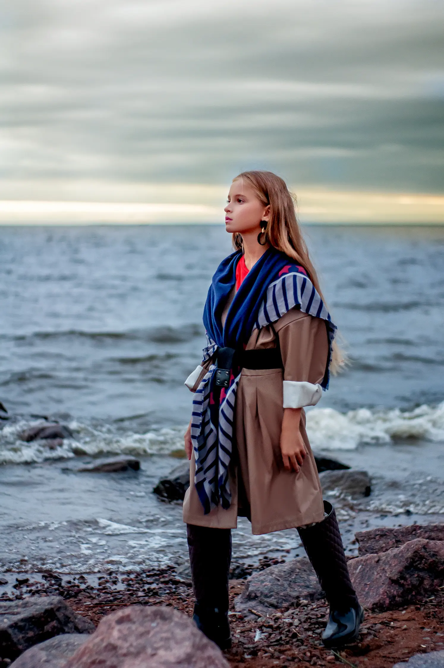 Hello, Autumn! — Teen editorial by Anna Hrebtova for VOUS Magazine