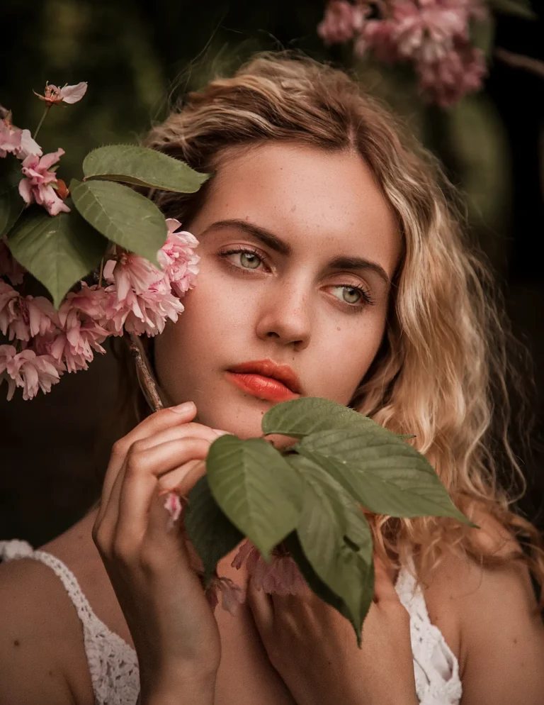 Pratum — Fashion & Beauty editorial by Patrycja Ilcewicz for VOUS Magazine