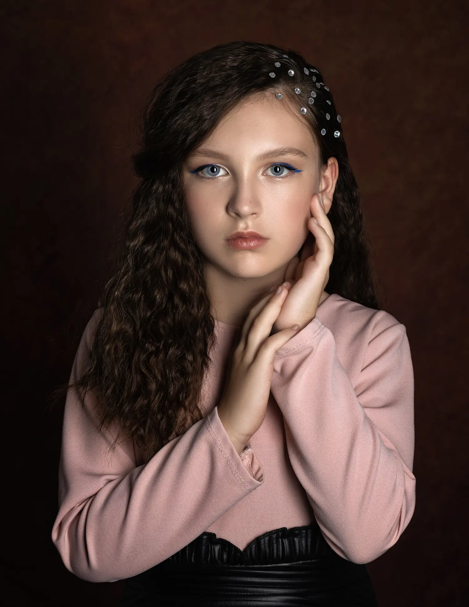 The way the stars shine — Teen editorial by Ludmila Trofimov for VOUS Magazine