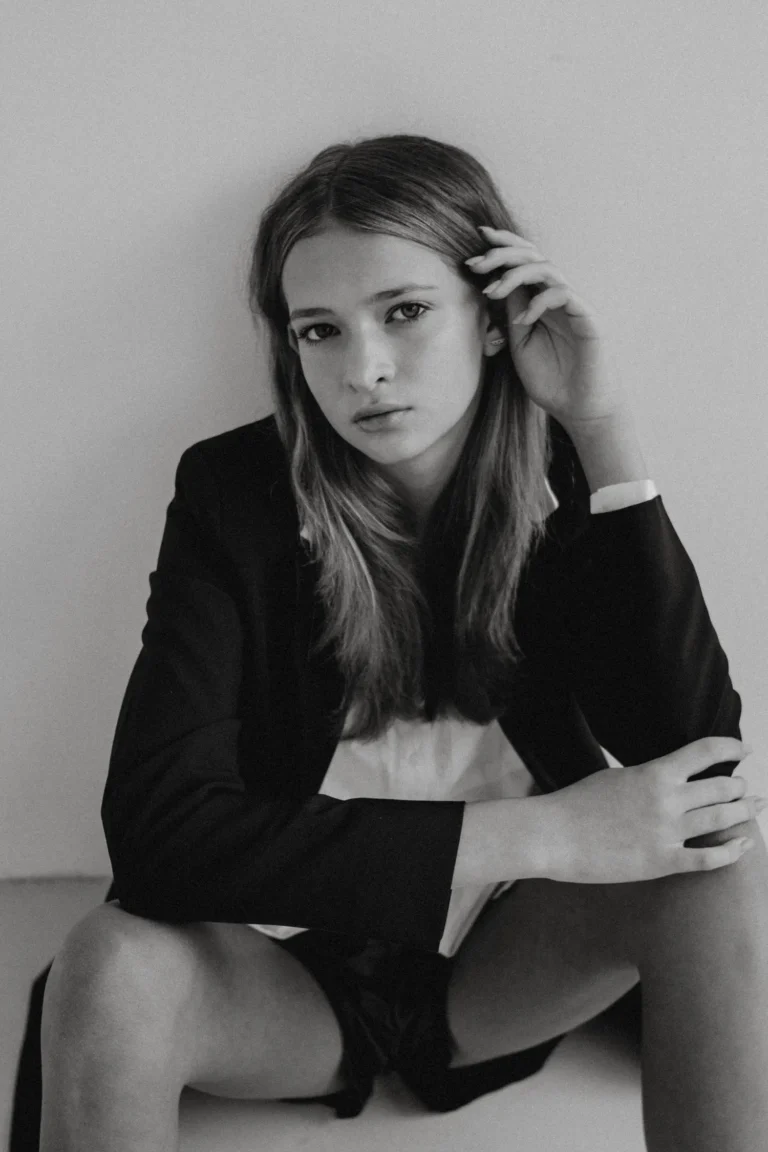 Avant-Garde — Fashion & Beauty editorial by Photograph: alexandr_ilchenko666 for VOUS Magazine