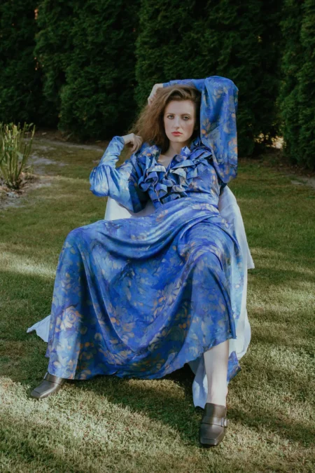 In the Garden — Fashion & Beauty editorial by Aga Podo for VOUS Magazine