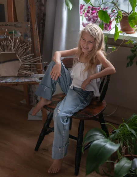 Vera — Teen editorial by Rimma Zaytseva for VOUS Magazine