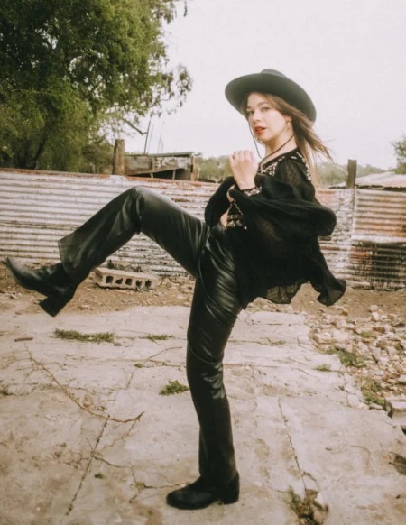 Wild west — Fashion & Beauty editorial by Elias Ezequiel Heredia for VOUS Magazine