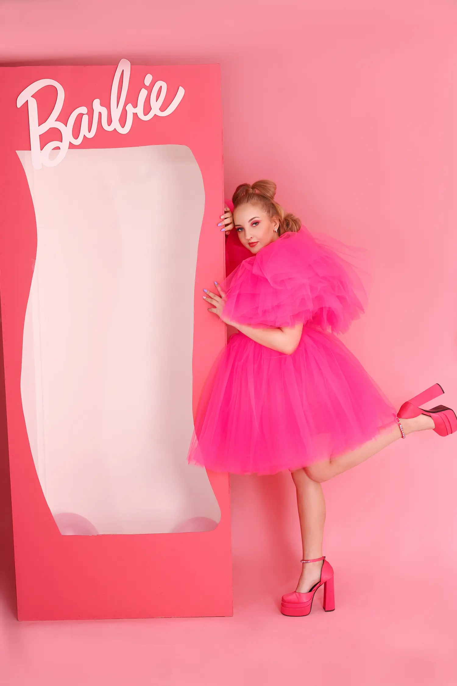 Barbie — Fashion & Beauty editorial by Olga Rybnikova for VOUS Magazine