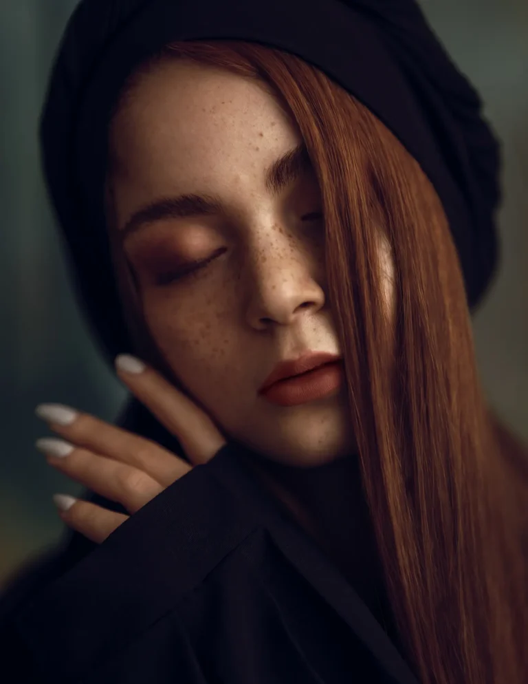 Beauty in Dark — Fashion & Beauty editorial by Mohammad Beheshti for VOUS Magazine