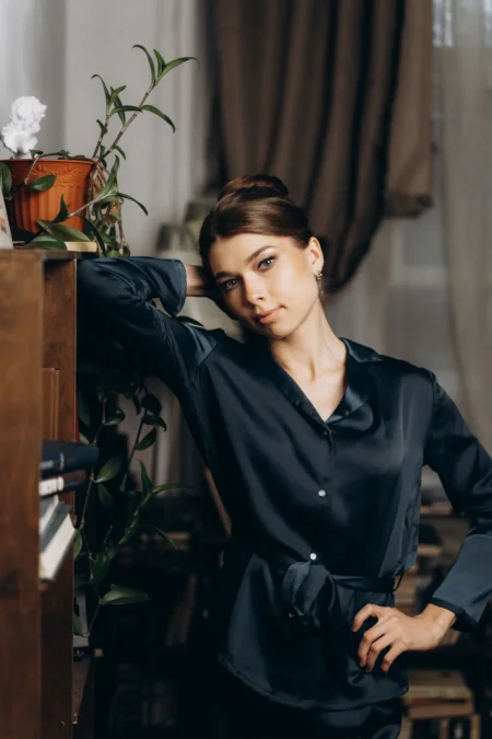 Délices de la Nuit — Fashion & Beauty editorial by Valeriya Kulaeva for VOUS Magazine