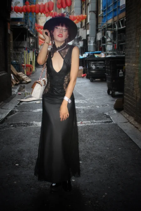 London’s hidden alleways — Fashion & Beauty editorial by @Bnw_Comfortably_Numb for VOUS Magazine