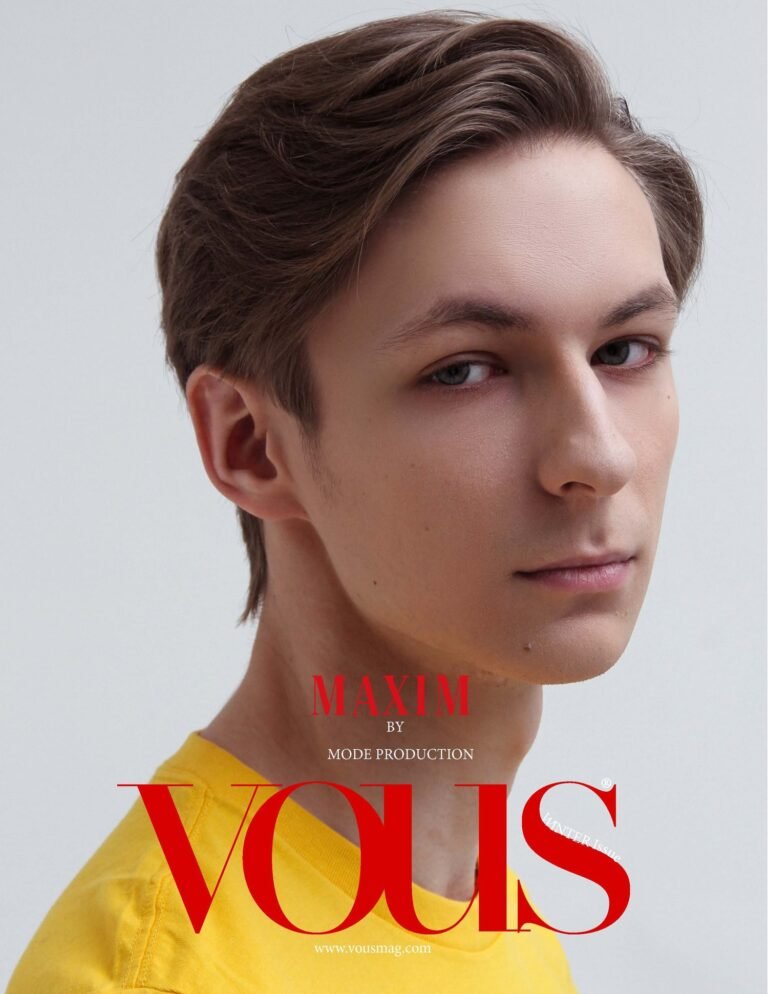 Maxim — VOUS Magazine · The December Christmas Special Edition · Vol.4 · 2022