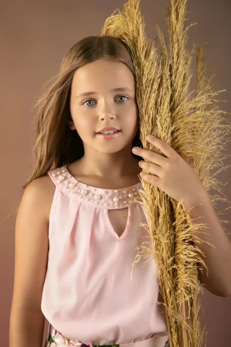 Source of tenderness — Christmas Special editorial by Finegold Production for VOUS Magazine