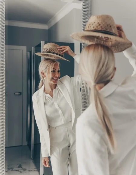 If you want to be somebody, somebody really special, be yourself! — Fashion & Beauty editorial by Eleonora Dongolo for VOUS Magazine