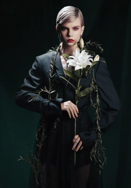 Inspired by Shakespeare — Fashion & Beauty editorial by Eduard Grigoryan for VOUS Magazine