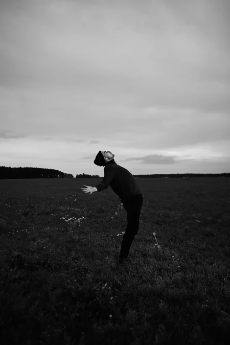On the verge of black and white — Man editorial by Maria Lazakovich for VOUS Magazine